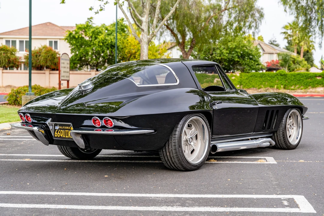 1966 Chevrolet Corvette C2 - Image 6 of 31