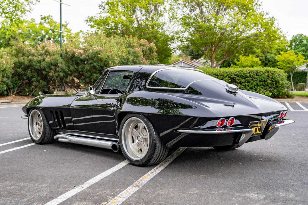 1966 Chevrolet Corvette C2 - Image 8 of 31