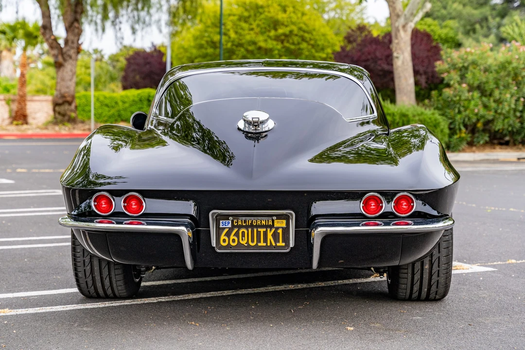 1966 Chevrolet Corvette C2 - Image 7 of 31