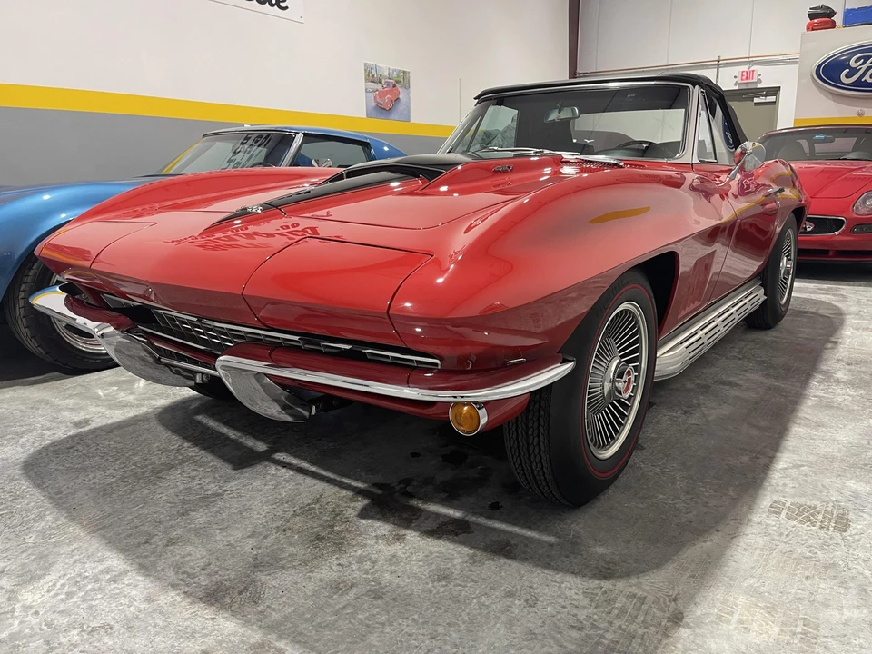 1967 Chevrolet Corvette C2 - Image 14 of 31