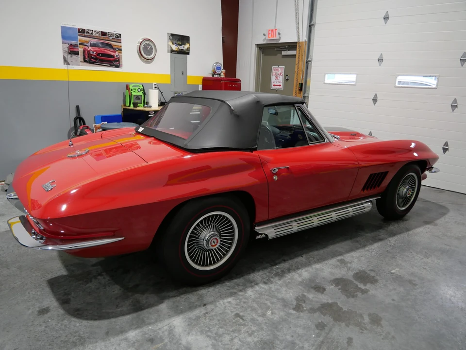 1967 Chevrolet Corvette C2 - Image 24 of 31