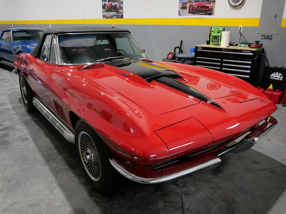 1967 Chevrolet Corvette C2 - Image 30 of 31