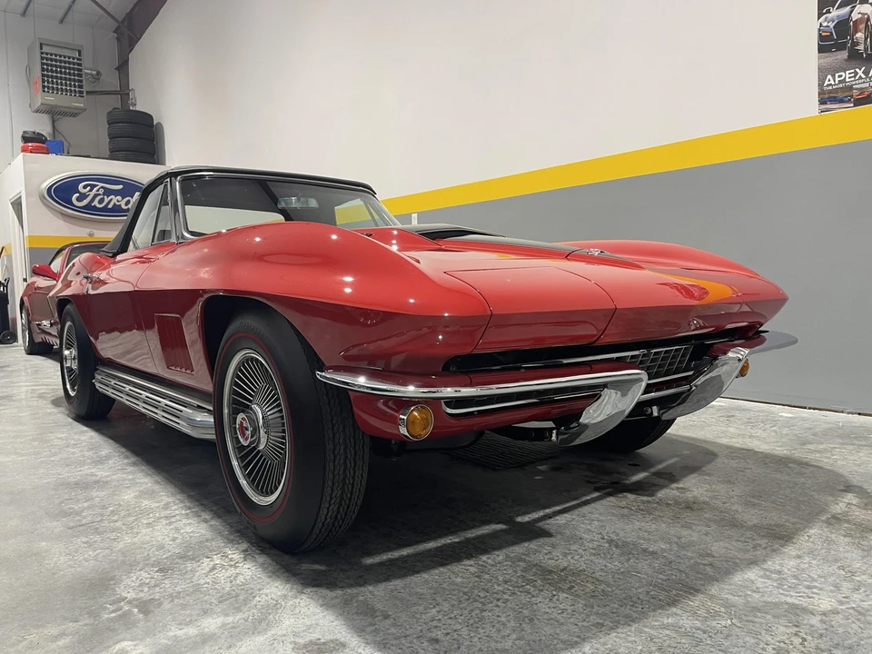 1967 Chevrolet Corvette C2 - Image 29 of 31