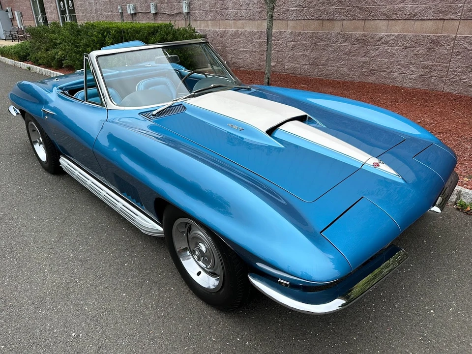 1967 Chevrolet Corvette C2 - Image 29 of 31