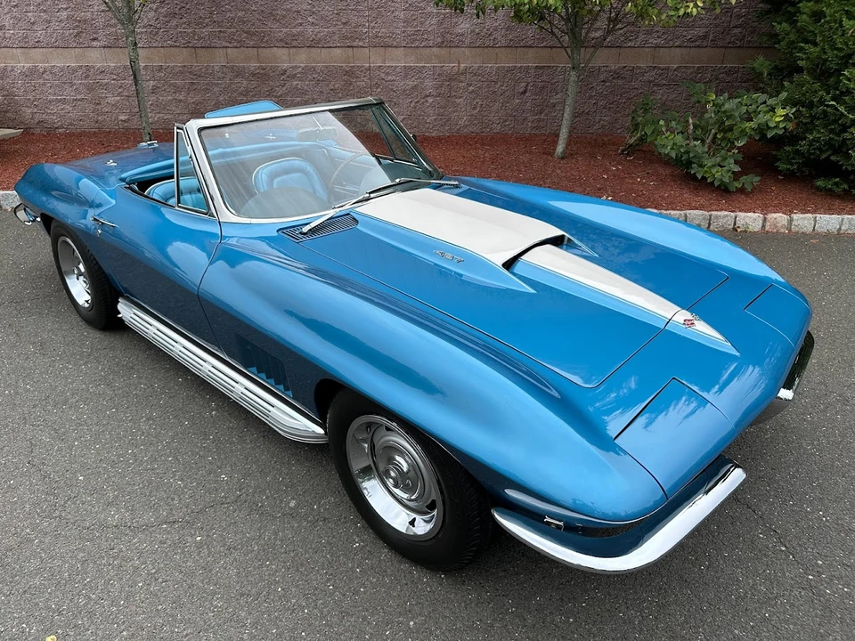 1967 Chevrolet Corvette C2 - Image 28 of 31
