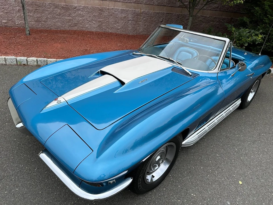1967 Chevrolet Corvette C2 - Image 25 of 31