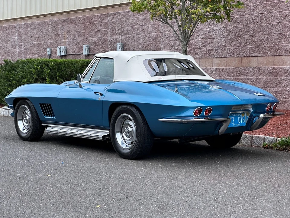 1967 Chevrolet Corvette C2 - Image 19 of 31