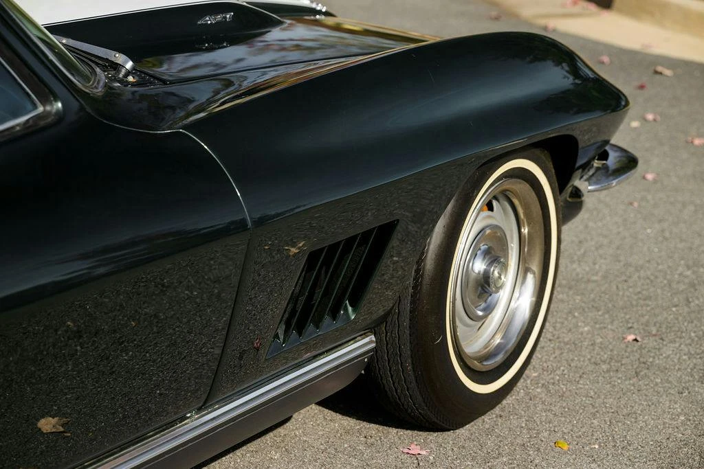 1967 Chevrolet Corvette C2 427 - Image 19 of 31