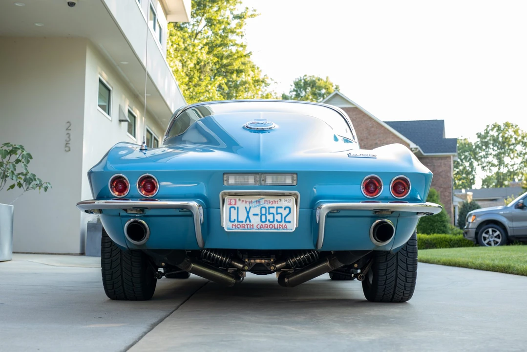 1967 Chevrolet Corvette C2 - Image 19 of 31