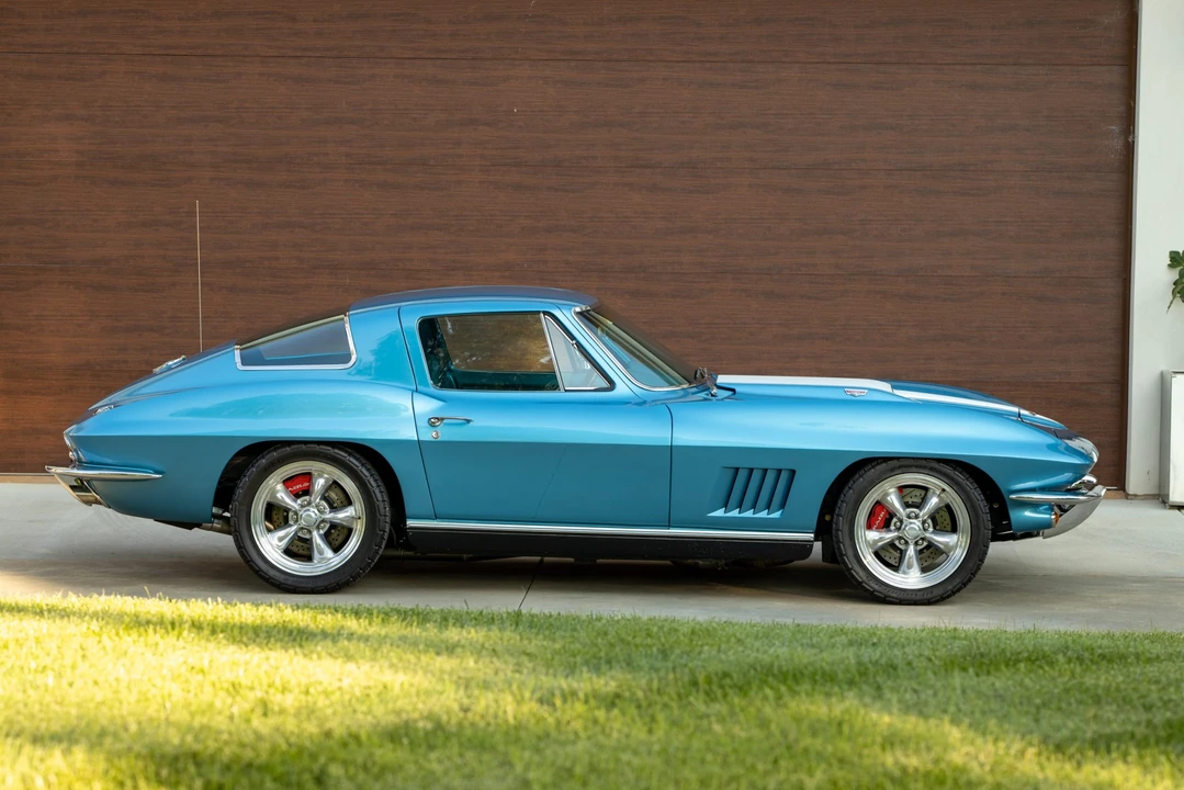 1967 Chevrolet Corvette C2 - Image 29 of 31