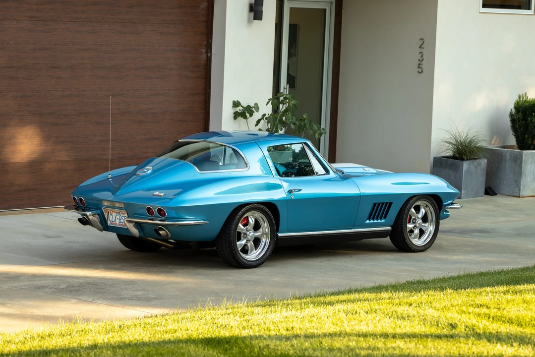 1967 Chevrolet Corvette C2 - Image 25 of 31