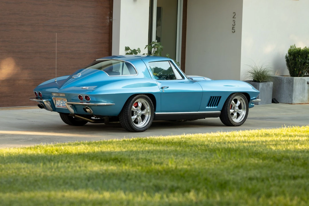 1967 Chevrolet Corvette C2 - Image 26 of 31