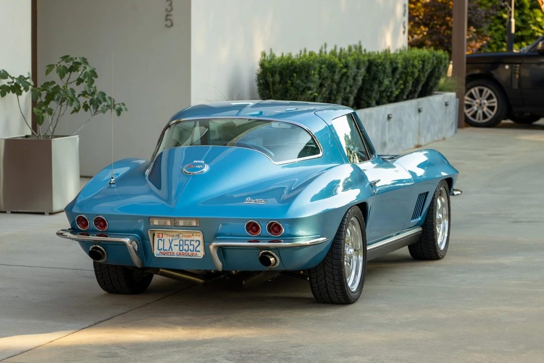 1967 Chevrolet Corvette C2 - Image 21 of 31