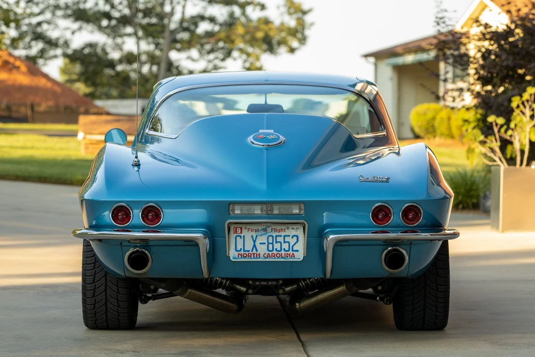 1967 Chevrolet Corvette C2 - Image 18 of 31