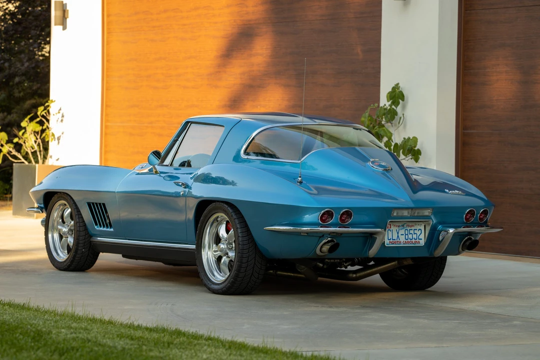 1967 Chevrolet Corvette C2 - Image 14 of 31