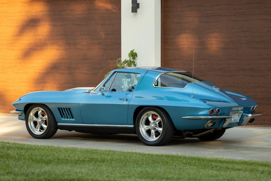 1967 Chevrolet Corvette C2 - Image 12 of 31