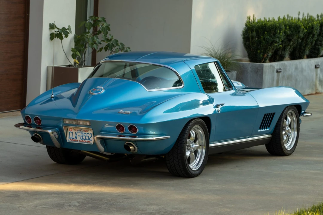 1967 Chevrolet Corvette C2 - Image 24 of 31