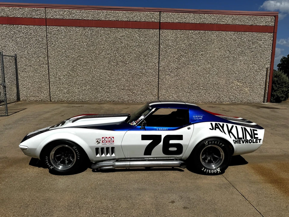 1969 Chevrolet Corvette C3 - Image 12 of 31