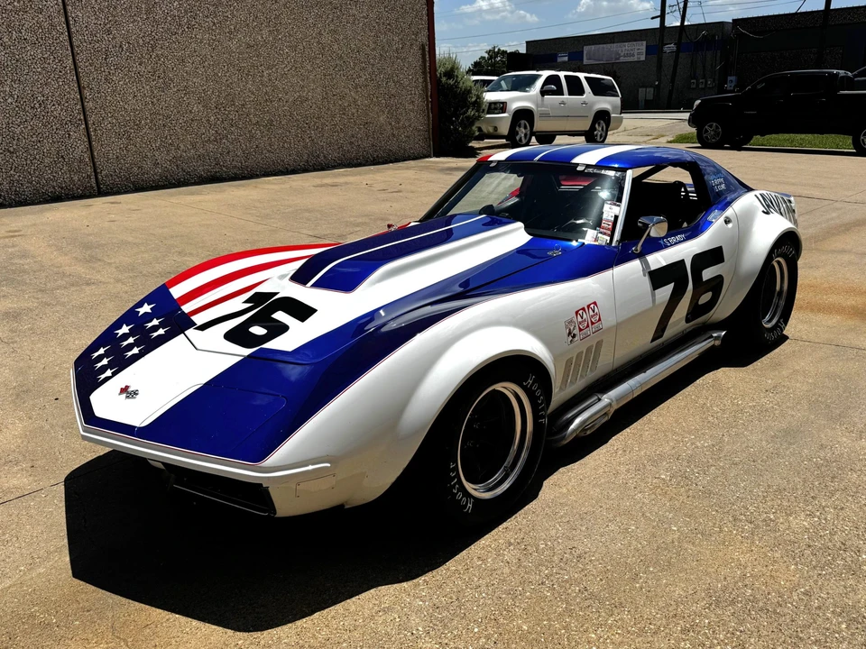1969 Chevrolet Corvette C3 - Image 15 of 31