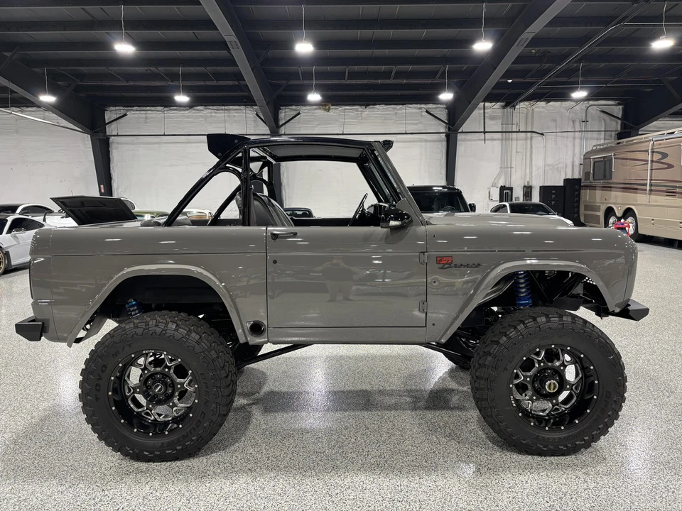 1970 Ford Bronco 1st Gen - Image 10 of 31