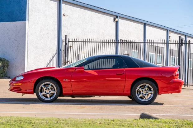 2001 Chevrolet Camaro SS 4th Gen - Image 3 of 7