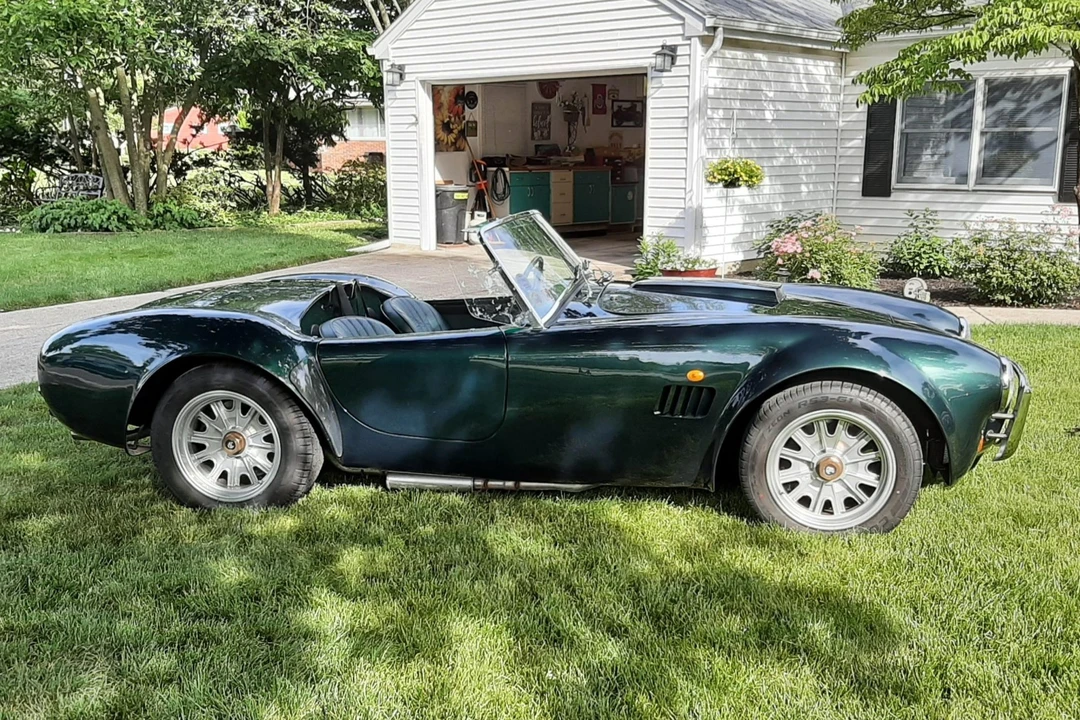 2005 Shelby Cobra Replica - Image 4 of 31