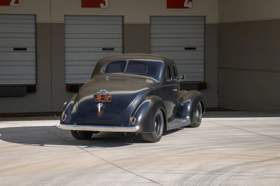 Ford Hot Rod - Image 16 of 31