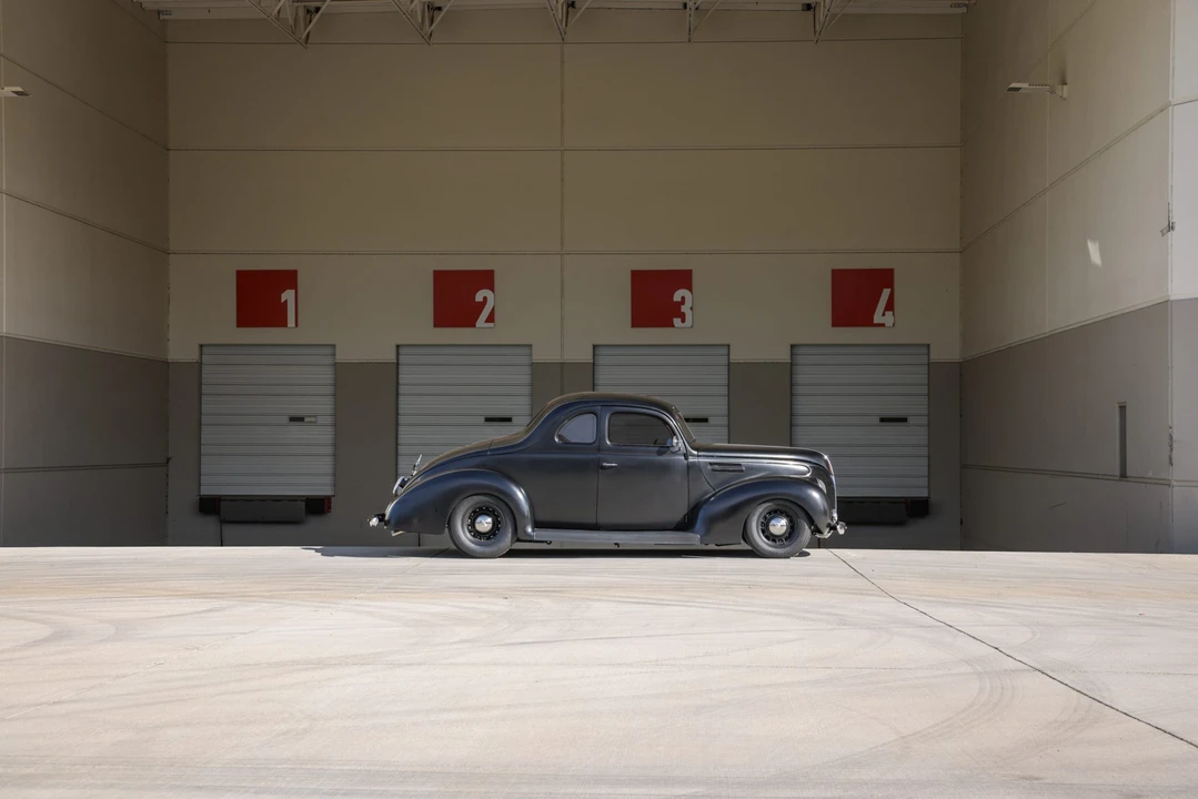 Ford Hot Rod - Image 11 of 31