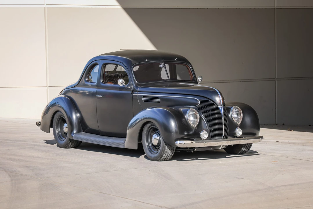 Ford Hot Rod - Image 8 of 31