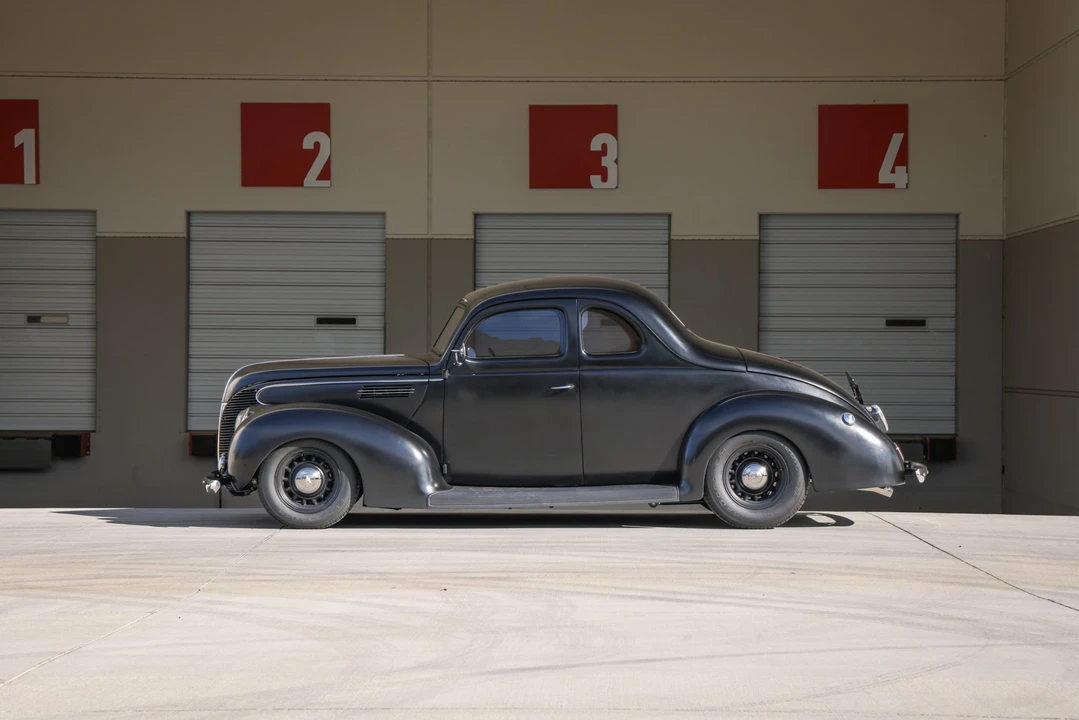 Ford Hot Rod - Image 22 of 31