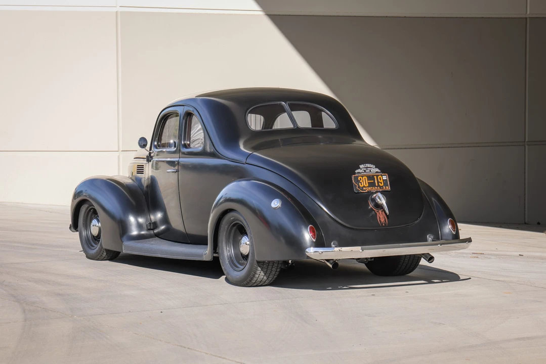 Ford Hot Rod - Image 19 of 31