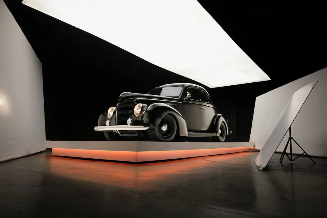 Ford Hot Rod - Image 27 of 31