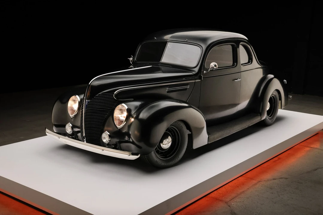 Ford Hot Rod - Image 24 of 31