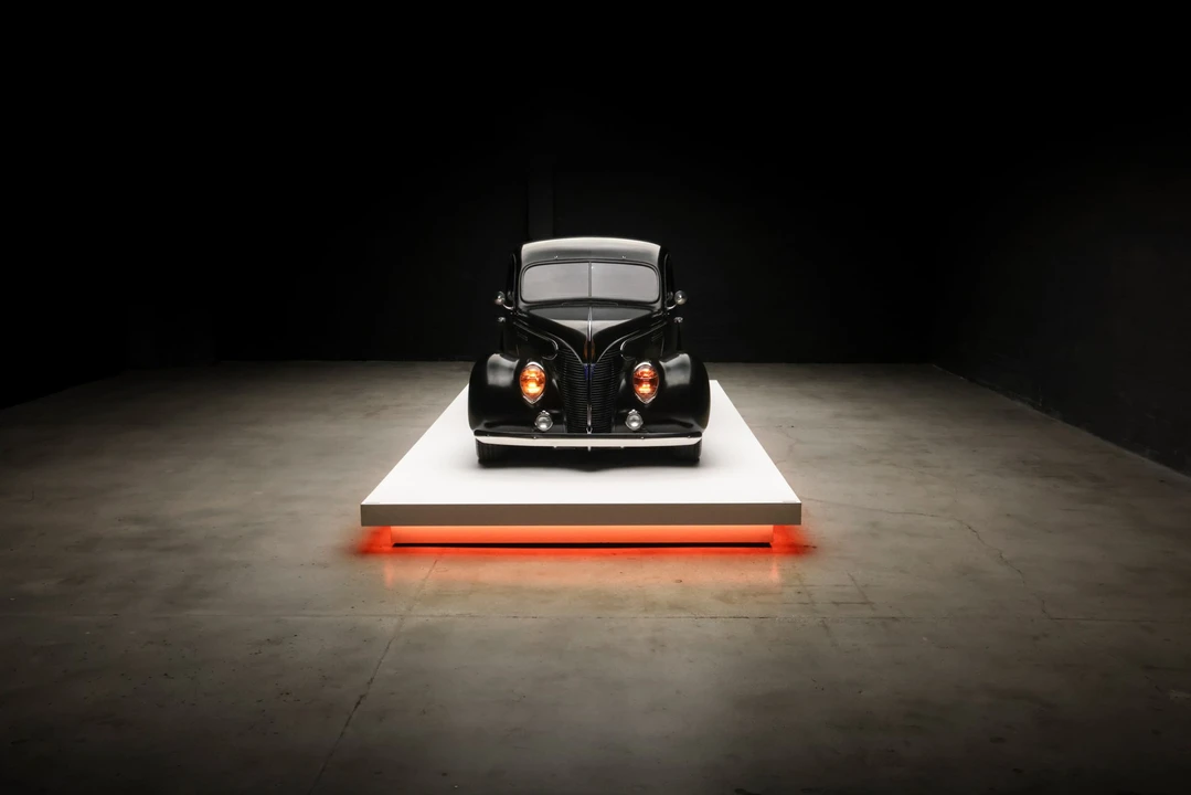 Ford Hot Rod - Image 28 of 31