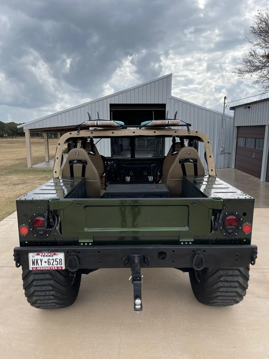 Hummer HMMWV - Image 9 of 31