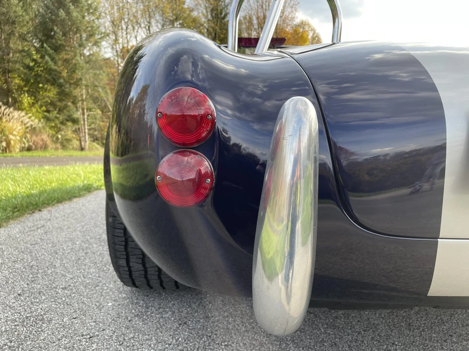 Shelby Cobra Replica - Image 28 of 31