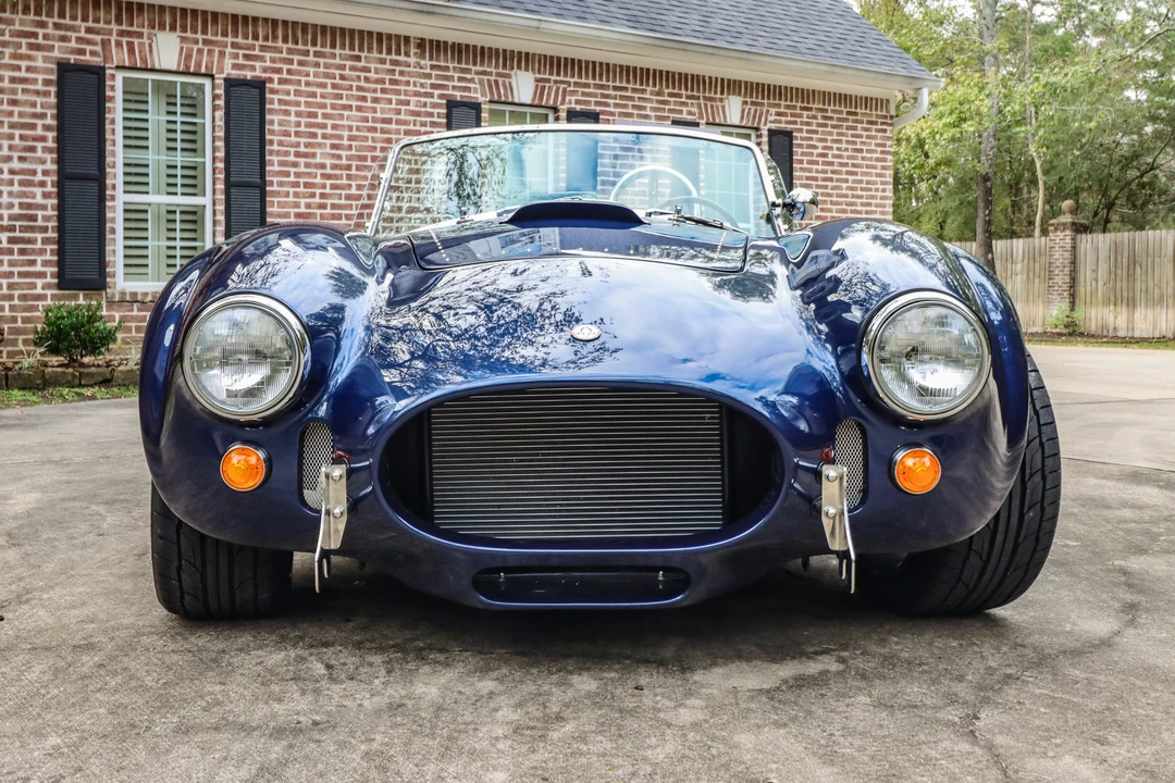Shelby Cobra Replica - Image 8 of 31