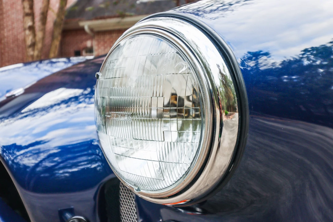 Shelby Cobra Replica - Image 12 of 31