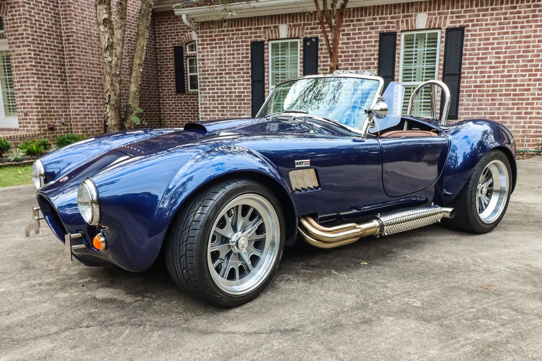 Shelby Cobra Replica - Image 2 of 31