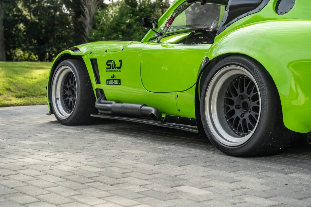 Shelby Cobra Replica - Image 12 of 31