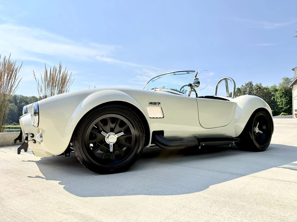 Shelby Cobra Replica - Image 4 of 31