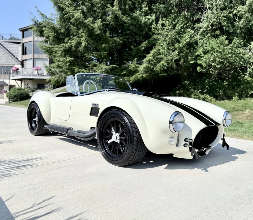 Shelby Cobra Replica - Image 16 of 31