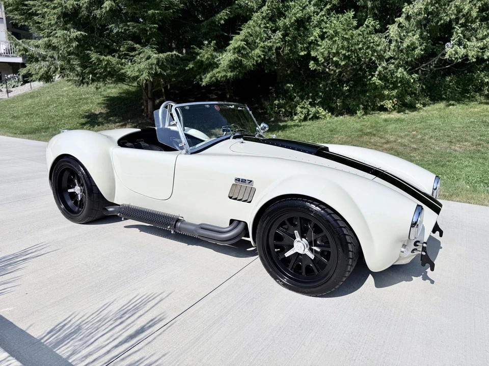 Shelby Cobra Replica - Image 13 of 31