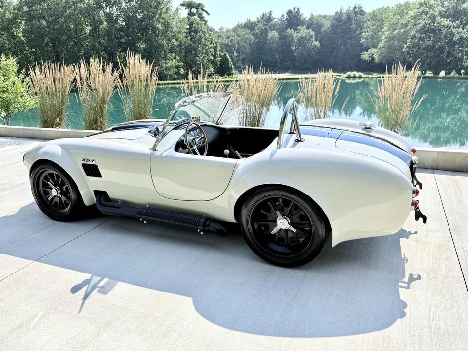 Shelby Cobra Replica - Image 7 of 31
