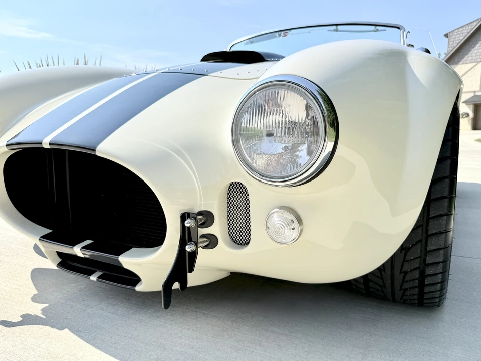 Shelby Cobra Replica - Image 22 of 31