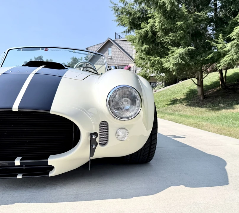 Shelby Cobra Replica - Image 24 of 31