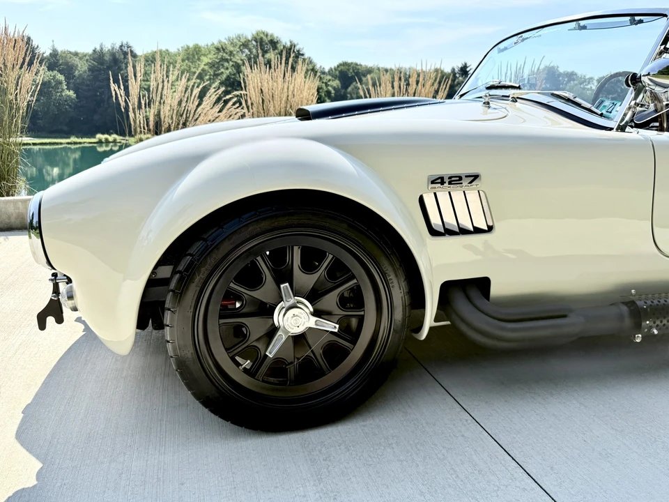 Shelby Cobra Replica - Image 29 of 31