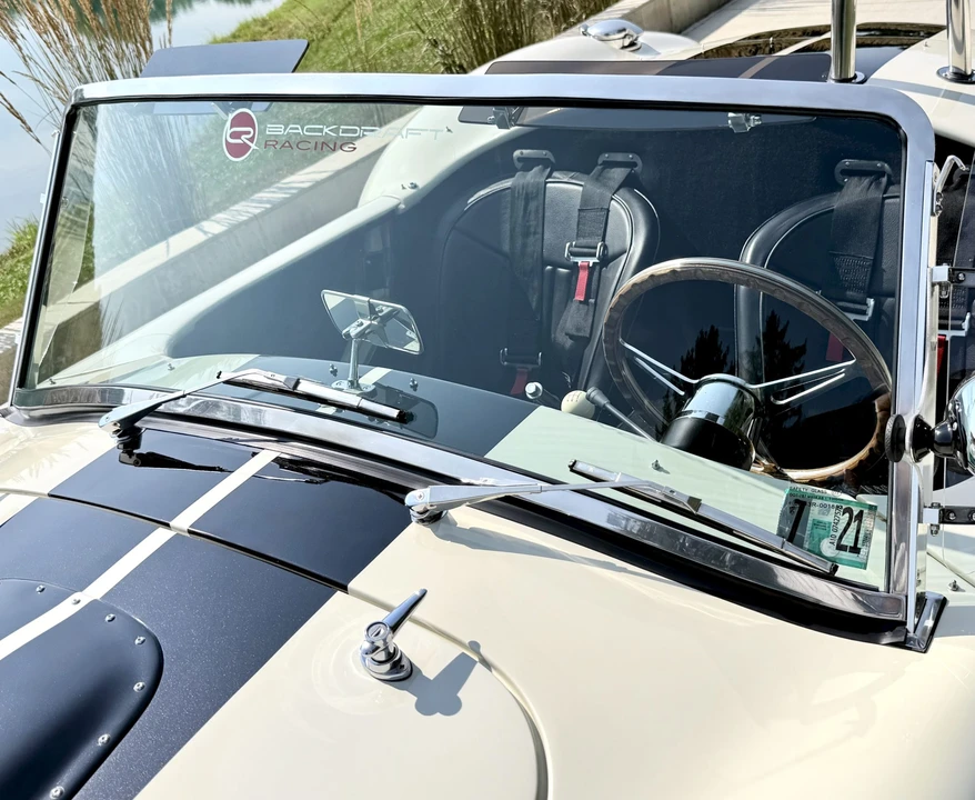 Shelby Cobra Replica - Image 26 of 31