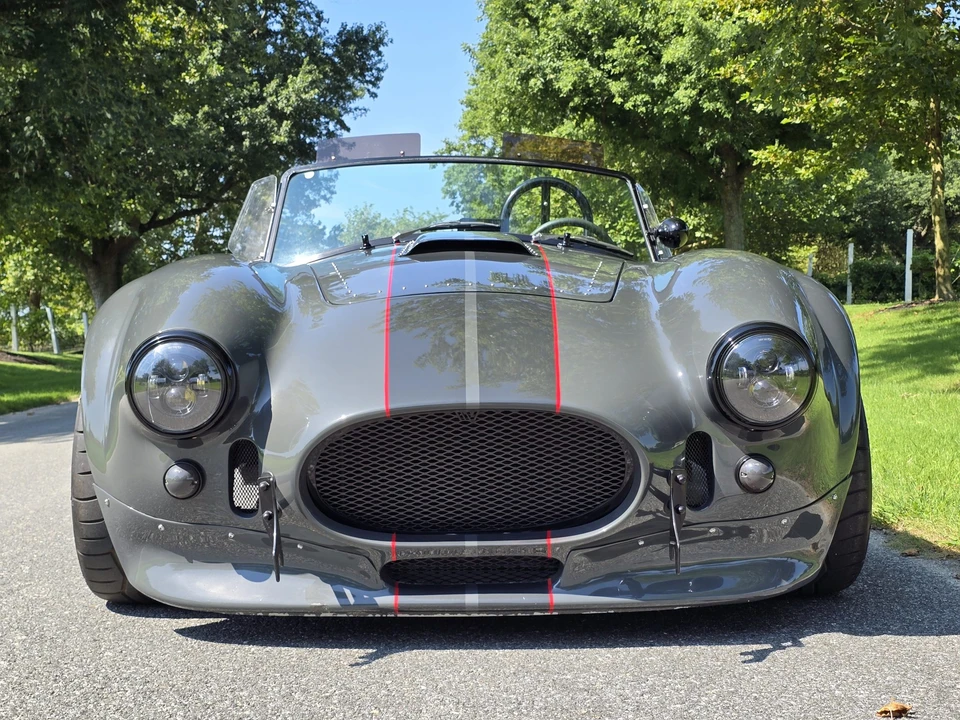 Shelby Cobra Replica - Image 12 of 31