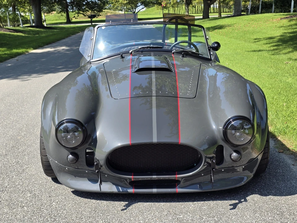 Shelby Cobra Replica - Image 10 of 31